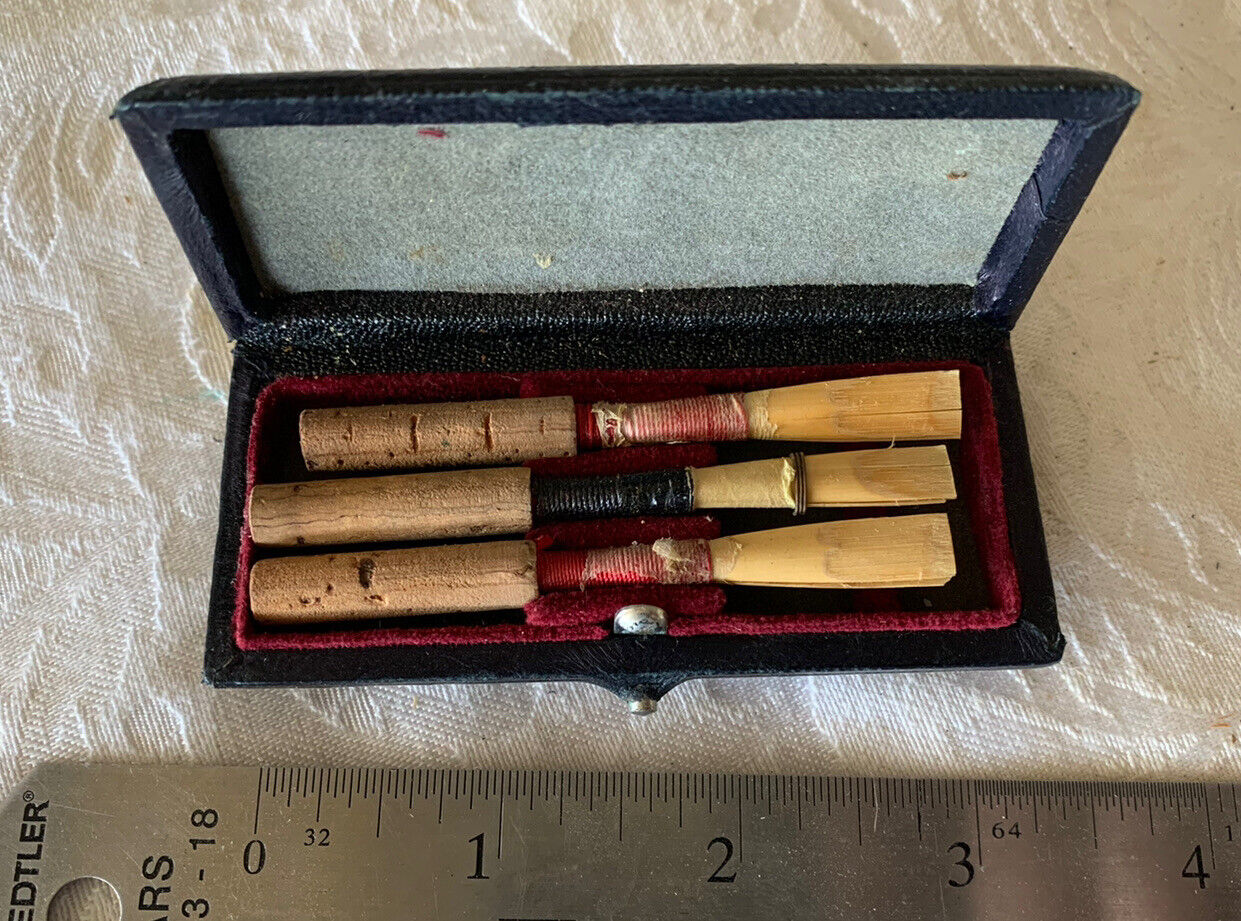 Lot Of 3 Vintage Oboe Mouthpiece Reeds In Case From Estate