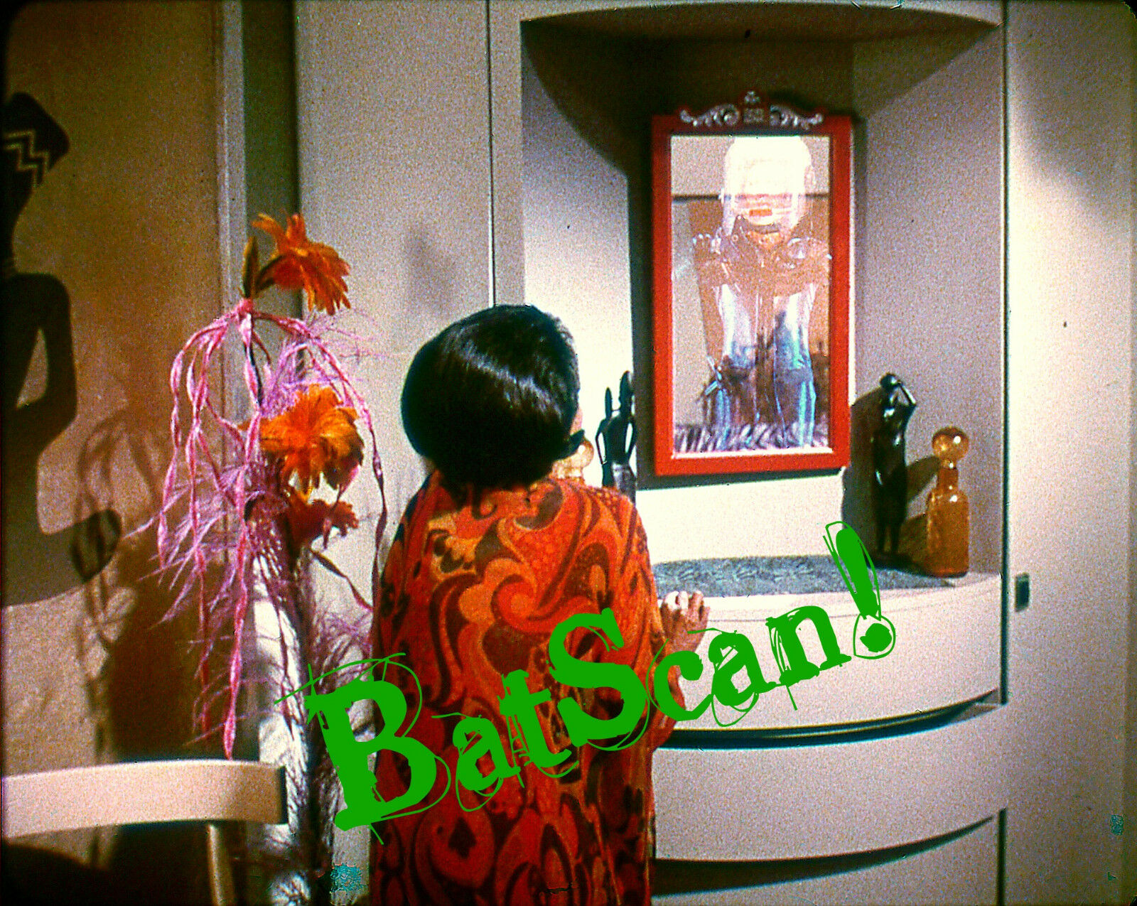 STAR TREK 1968 Original Film Slide AND Color 5x7 Photo #72  Uhura Sees a Ghost!?